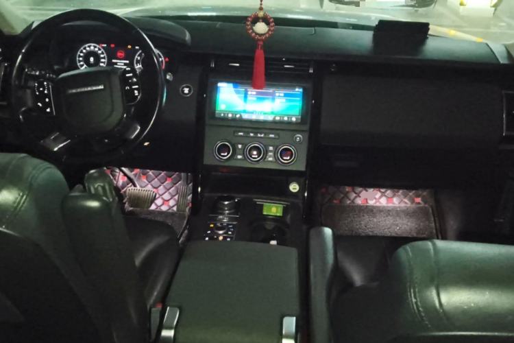 Used Land Rover Discovery 2019 3.0 SC V6 SE
