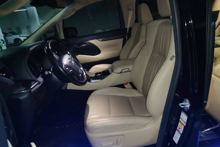 Used Toyota Vellfire 2019 Dual-Engine 2.5L HV Luxury Edition Left Front Seat