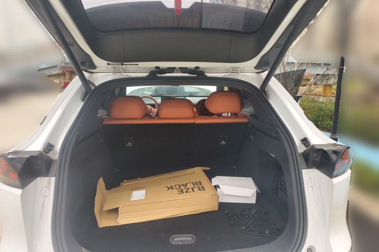 Used Deepal S07 2023 121Max Range-Extended Version Trunk