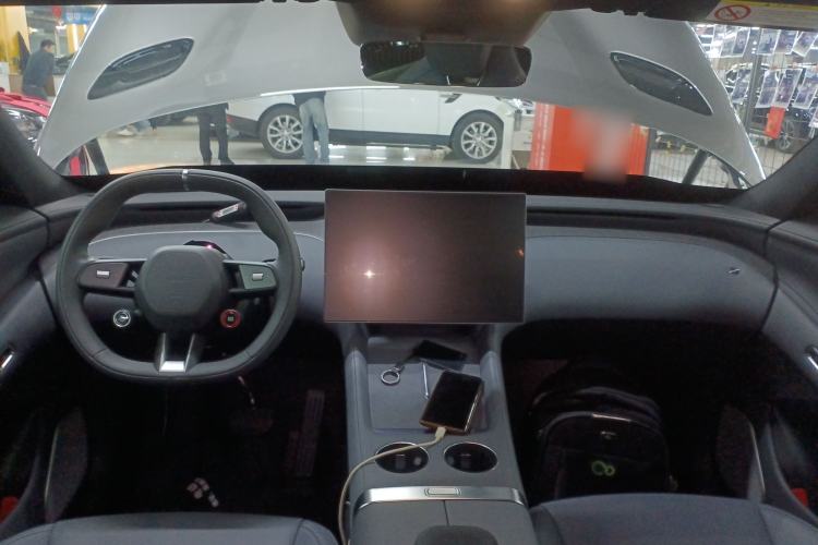 Used Xiaomi Auto YU7 2025 Ultra-Long Range All-Wheel Drive Pro Version
