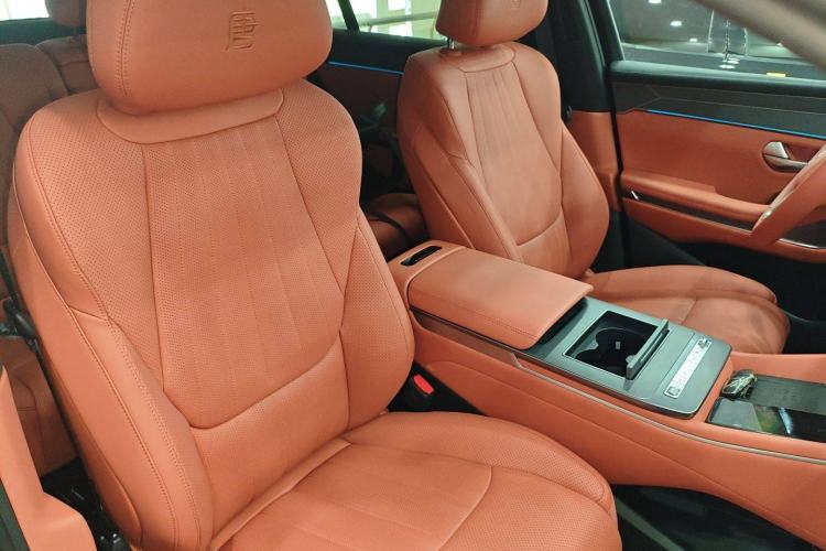 Used BYD Tang L 2025 EV 600KM All-Wheel-Drive LiDAR Flagship Model Right Front Seat