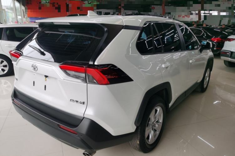 Used Toyota RAV4 2021 2.0L CVT Two-Wheel Drive Urban Edition Rear Right 45 Deg