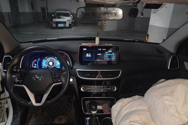 Used Hyundai Tucson 2020 280TGDi Two-Wheel-Drive GLS Fashion Edition China VI Standard