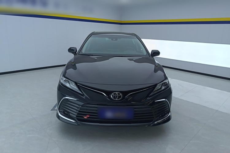 Used Toyota Camry 2021 2.0G Luxury Edition
