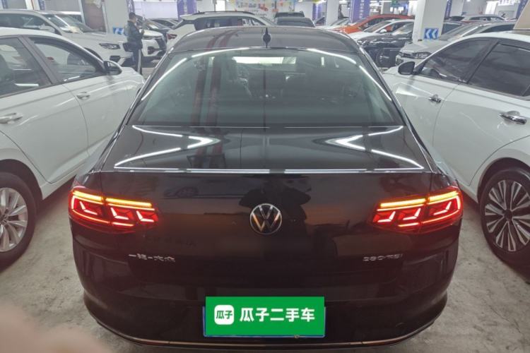 Used Volkswagen Magotan 2025 Zhongxiang Version 280TSI DSG Comfort Edition