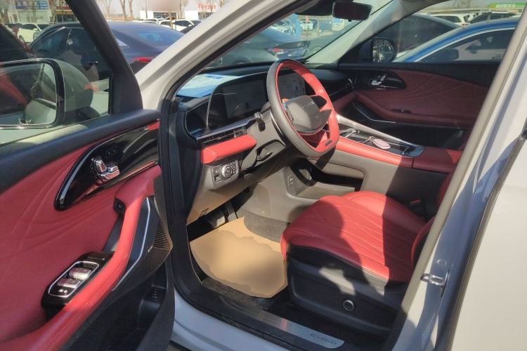 Used EXEED Stellar 2023 400T Two-Wheel Drive Comfort Edition
