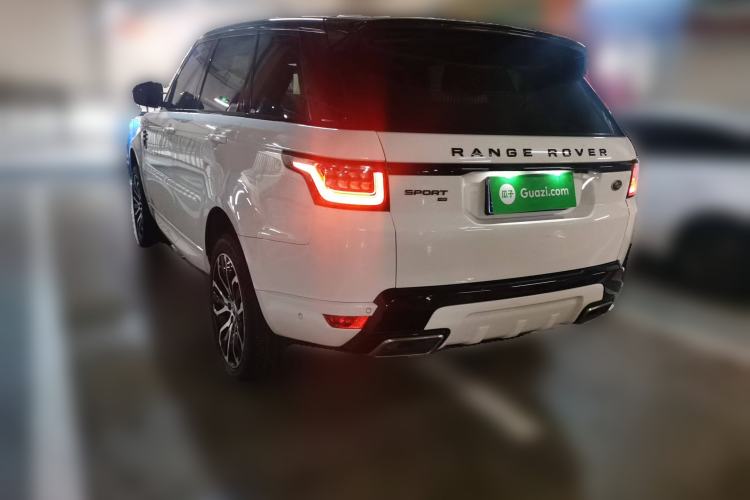 Used Land Rover Range Sport 2022 3.0 L6 YAO Black Edition
