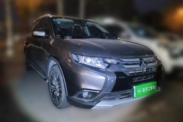 Used Mitsubishi Outlander 2018 2.0L Two-Wheel Drive Glory Edition 5 Seats