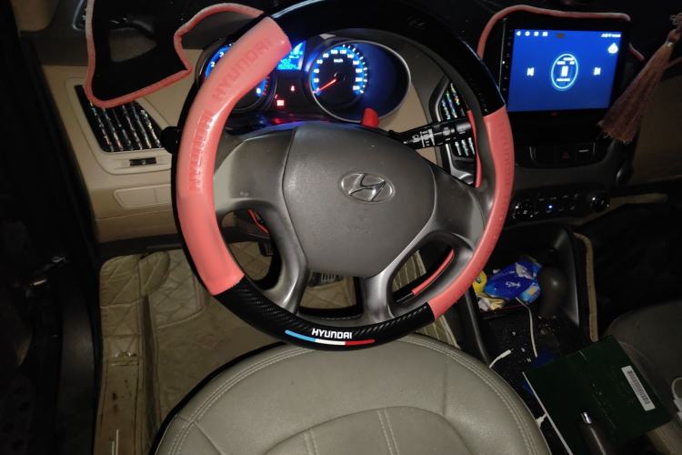 Used Hyundai ix35 2012 2.0L Automatic Two-Wheel Drive New Edition GL
