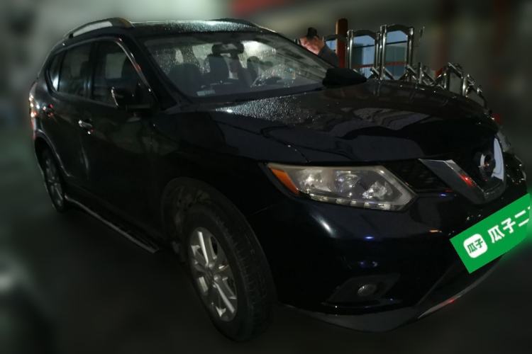 Used Nissan X-Trail 2014 2.0L CVT Comfort Edition 2WD Front Right 45 Deg