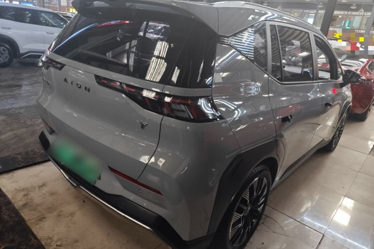 Used AION Y 2022 70 Tech Edition Lithium Iron Phosphate