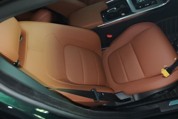 Used Jaguar XEL 2021 2.0T 250 PS R-DYNAMIC S Advanced Sport Edition Right Front Seat