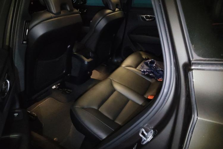 Used Volvo XC60 2020 T5 4x4 Smart Luxury Edition