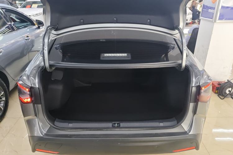 Used Toyota bZ3 2023 616 km Long-Range PRO
