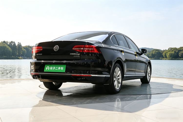 Used Volkswagen Magotan 2018 330TSI DSG Advanced Model Exterior 4