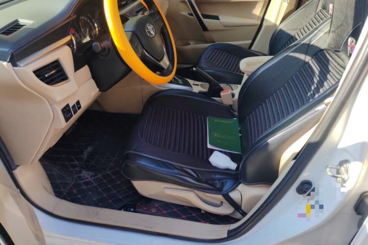 Used Toyota Corolla 2014 1.6L CVT GL-i Left Front Seat