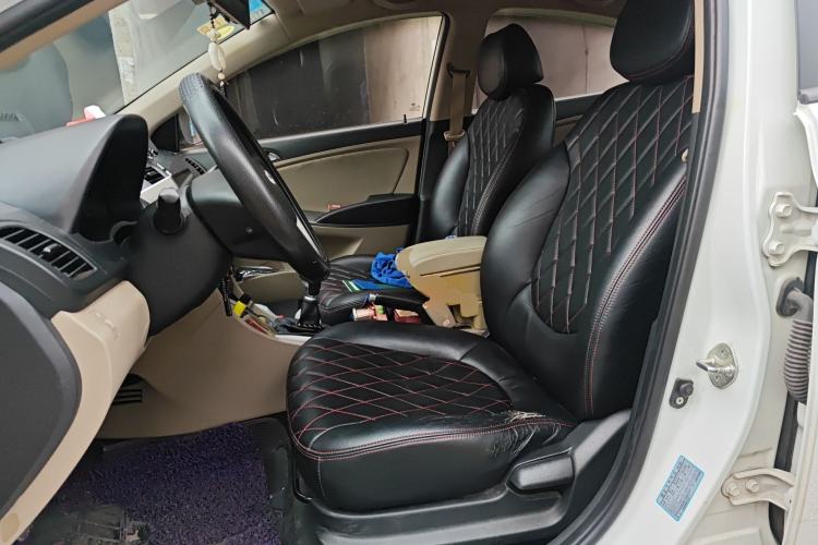 Used Hyundai Verna (older generation) 2016 1.4L Manual Smart GLS Trim
