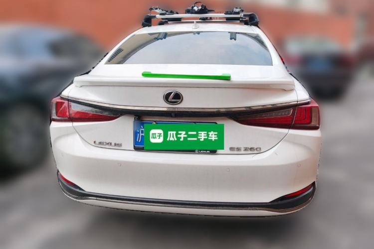 Used Lexus ES 2018 260 F SPORT China V Standard
