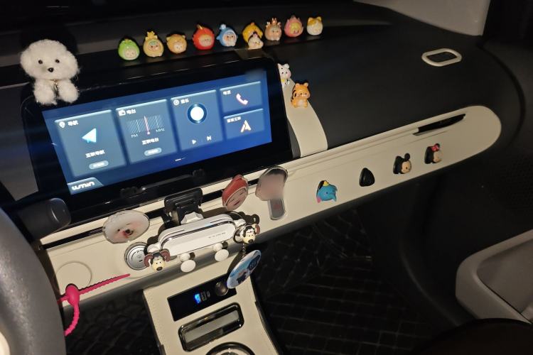 Used CHANGAN NEVO Lumin 2023 205km Xiangqin Version
