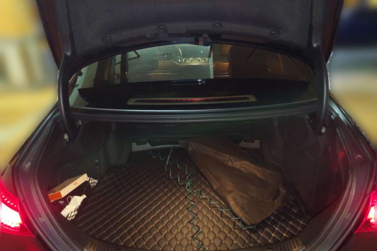 Used Mercedes-Benz E-Class 2022 Second Facelift E 300 L Fashion Edition
