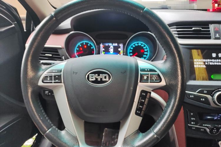 Used BYD G5 2014 1.5TID Automatic Prestige Model