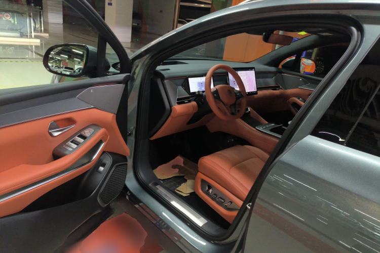 Used BYD Tang L 2025 DM 175KM Drone Player Edition