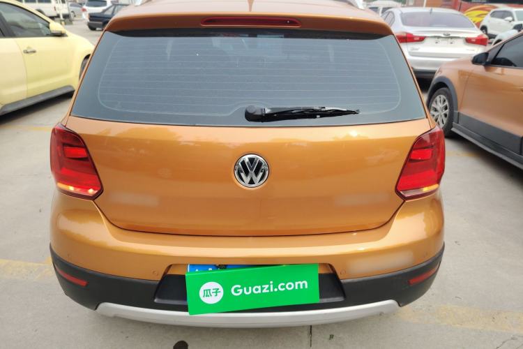 Used Volkswagen Polo 2014 1.6L Cross Polo Automatic