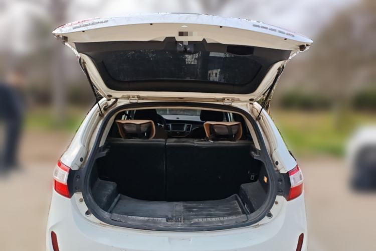 Used Cowin C3R 2015 1.5L Manual Gold Diamond Edition