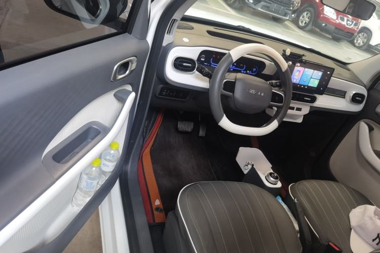 Used Geely Galaxy Panda 2025 210 km – Yuanqi Bear
