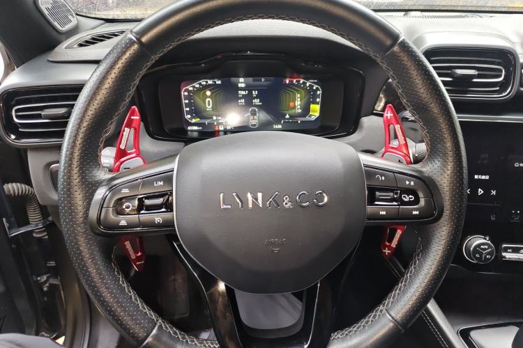 Used Lynk & Co 03 2021 2.0TD Automatic Trendy Champion Edition Steering Wheel