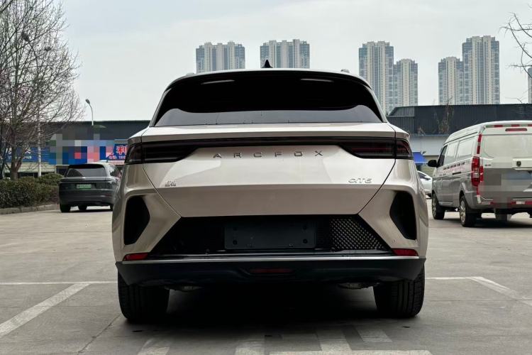 Used ARCFOX Alpha T6 2025 688MAX 175kW
