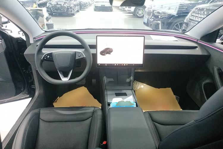 Used Tesla Model 3 2025 Model Revised Rear-Wheel-Drive Version Center Console