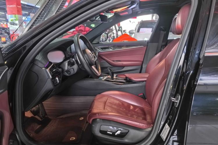 Used BMW 5 Series 2020 530Li Luxury Edition M Sport Package Interior 2