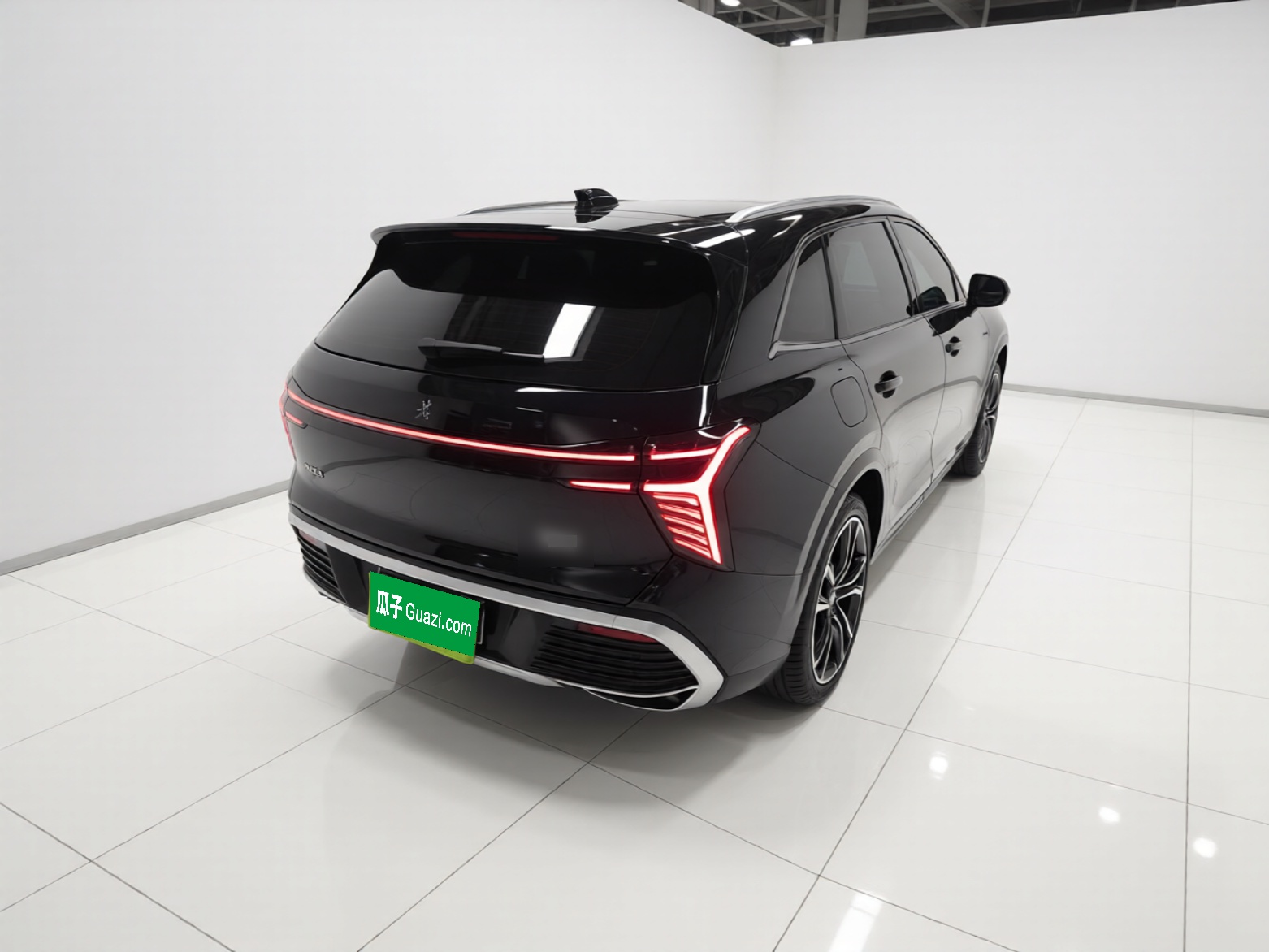 Hongqi HS3 PHEV 2025 Model 125km Jingwei PLUS 2 Millionth Anniversary Edition — снимка 6