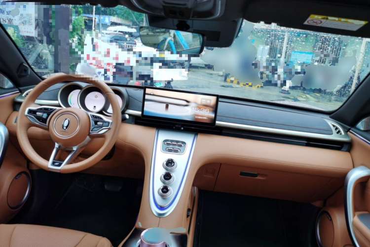 Used ORA Lightning Cat 2022 555 km Luxury Edition
