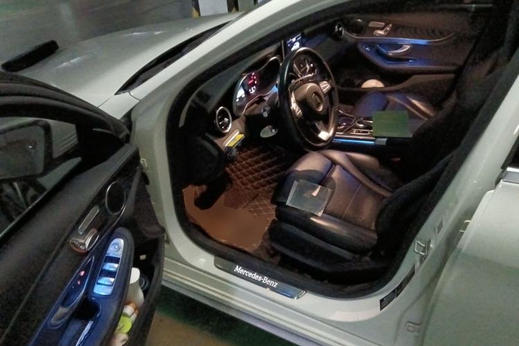 Used Mercedes-Benz C-Class 2015 Revised C 200 L Sport Edition Driver Seat