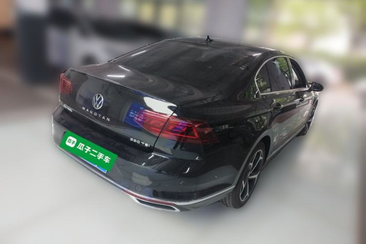 Used Volkswagen Magotan 2025 Revised Version 2 Zhongxiang Edition 330TSI DSG Luxury Trim