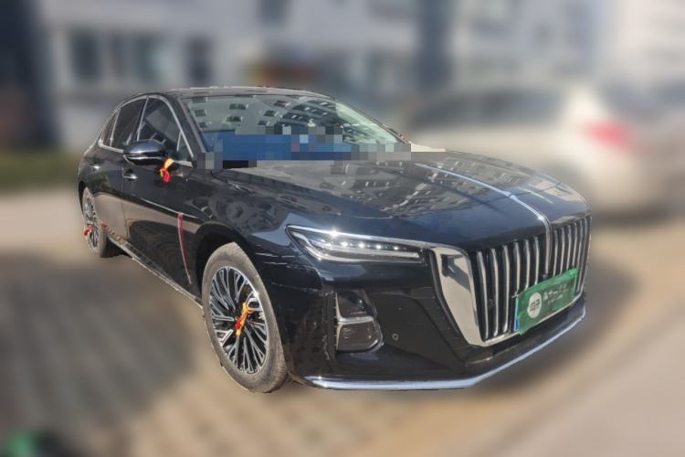 Used Hongqi H5 2024 2.0T Automatic Smart Connect Flagship Edition Front Right 45 Deg