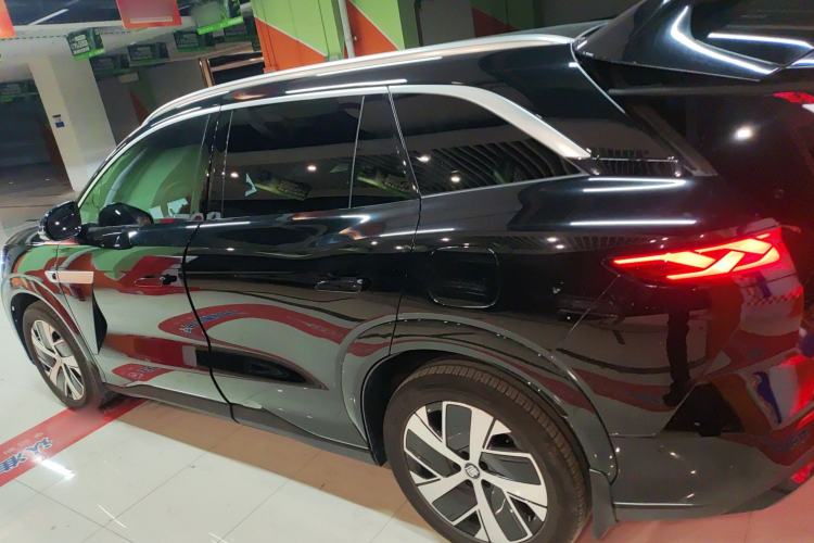 Used BYD Tang L 2025 DM 215KM LiDAR Flagship Model