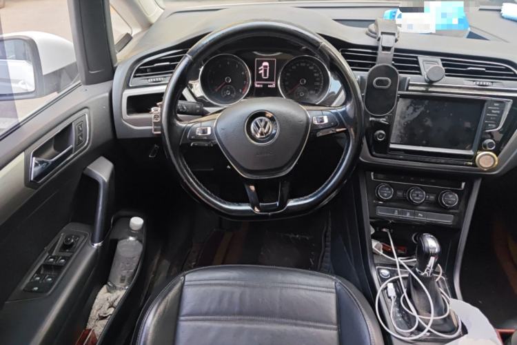 Used Volkswagen Touran 2018 Volkswagen Touran L 280TSI DSG Boundary Edition 7 Seats China V Emission Standard
