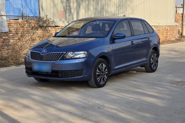 Used Skoda Rapid Spaceback 2014 1.6L Automatic Enjoyment Edition