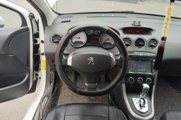 Used Peugeot 408 2013 2.0L Automatic Comfort Edition
