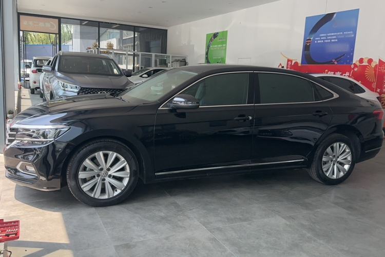 Used Volkswagen Passat 2019 330TSI Elite Edition China VI
