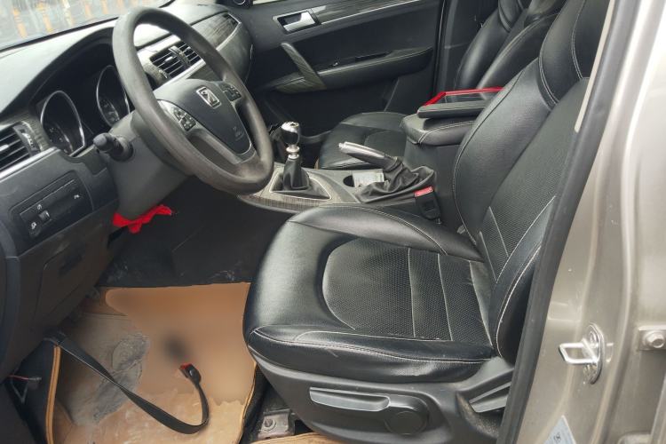 Used Zotye T600 2015 1.5T Manual Luxury Model