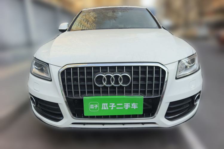 Used Audi Q5 2015 40 TFSI Comfort Model
