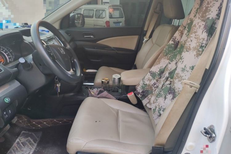 Used Honda CR-V 2015 2.0L two-wheel drive urban version Left Front Seat