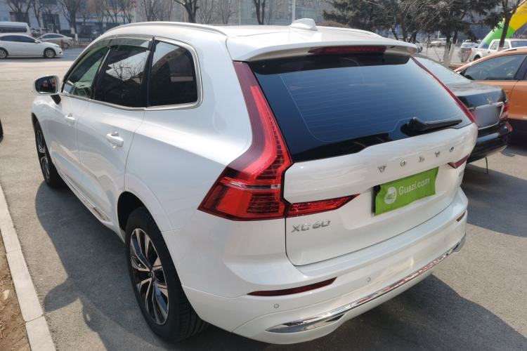 Used Volvo XC60 2023 B5 4x4 Smart Luxury Edition