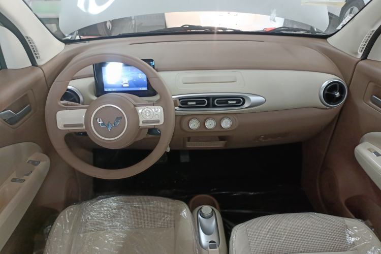 Used Wuling Hongguang MINIEV 2025 Four-Door Version Advanced Edition
