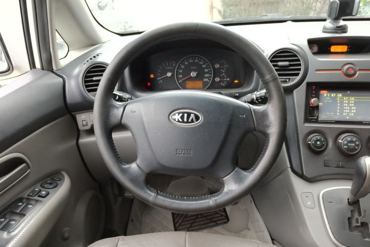 Used Kia Carens 2007 2.0L 7-Seater Comfort Edition
