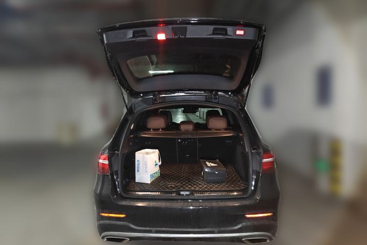 Used Mercedes-Benz GLC 2018 Facelift GLC 260 4MATIC Luxury Edition
